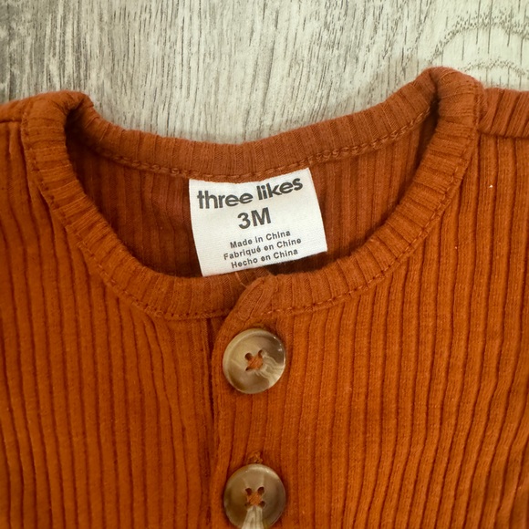 Three Likes 3 month baby girl outfit - Picture 3 of 6